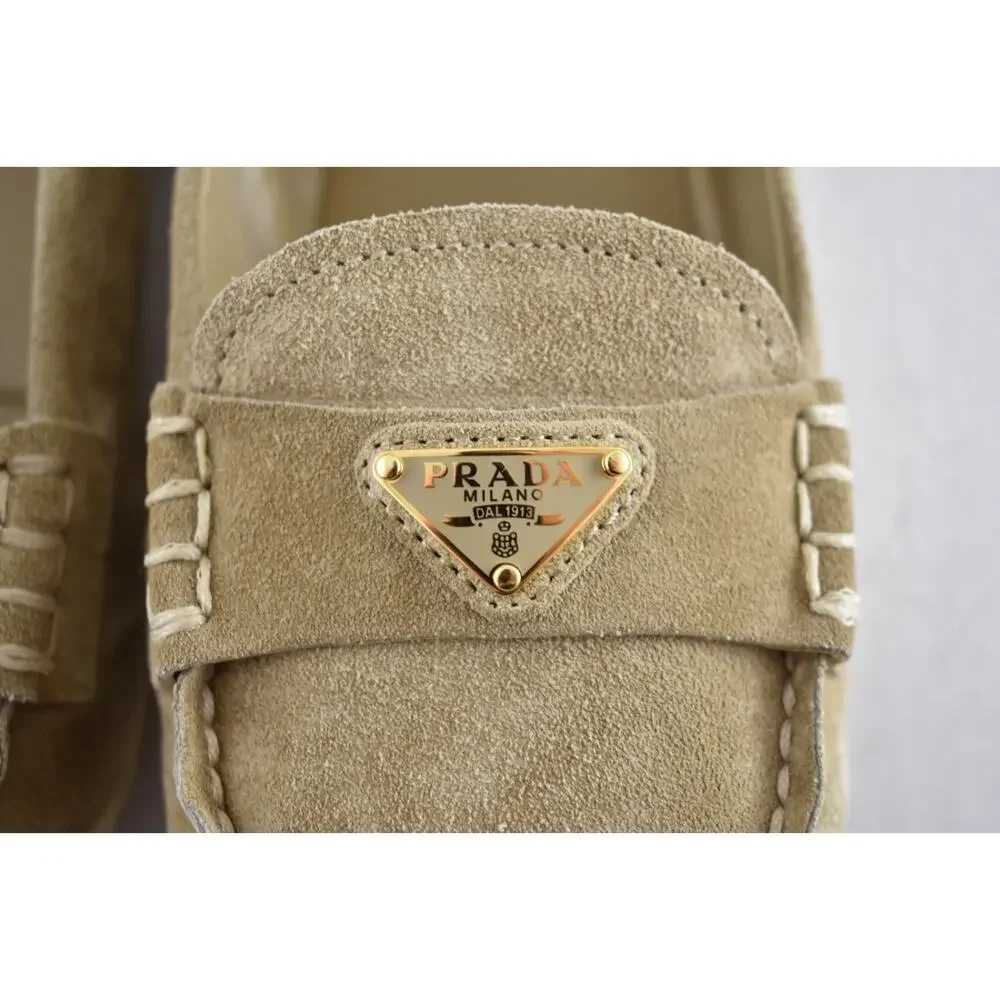Prada Ecru Beige Suede Logo Scrunch Loafer Ballerina Ballet Moccasin Flat 38 - Picture 9 of 16
